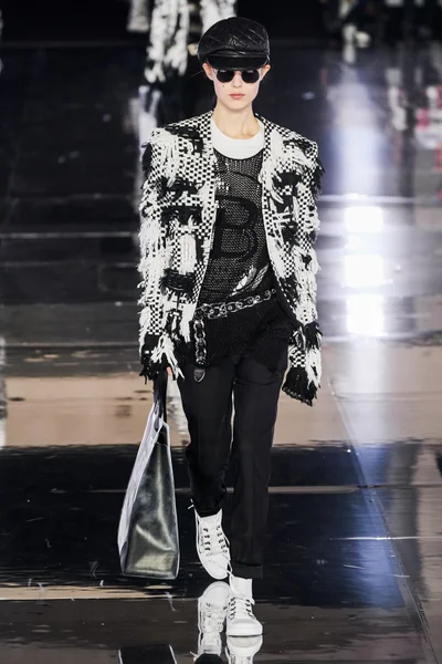 Look 34